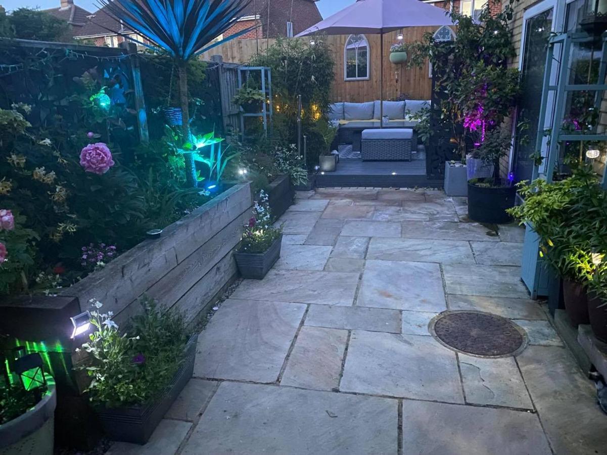 Apartmán Secret Gem 1 Bed Garden Flat Private Luxury Hot Tub Bournemouth Exteriér fotografie
